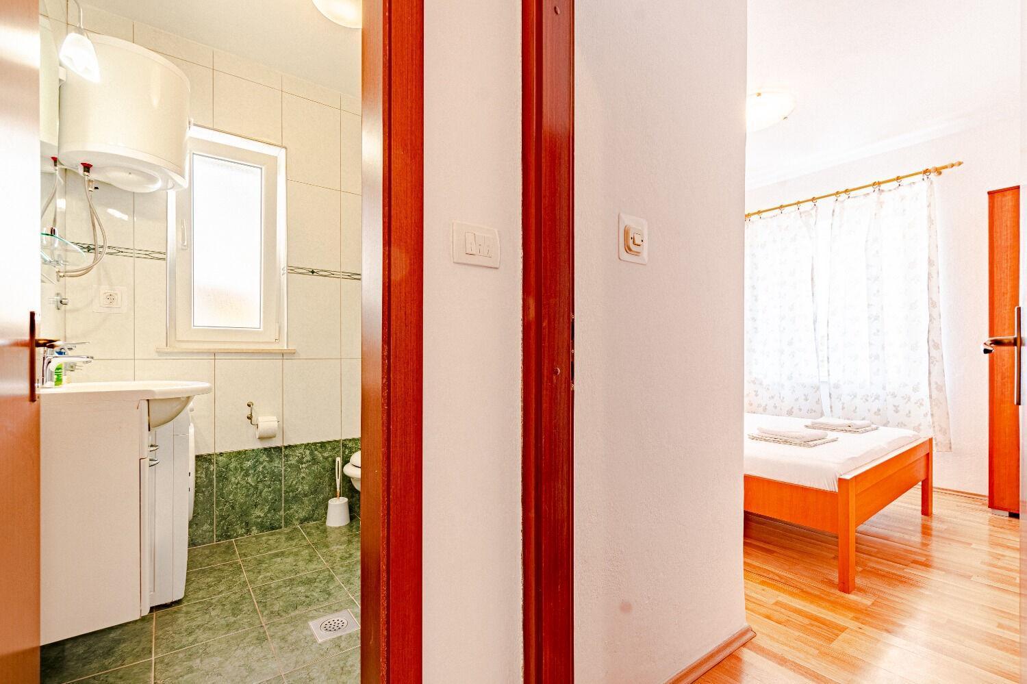 Apartment Mir